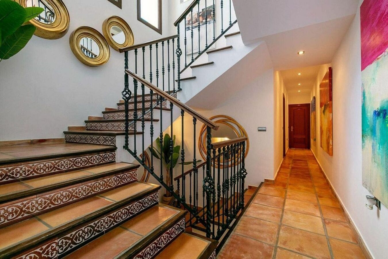 Renovated Andalusian villa with sea views on a large plot in Monte Mayor, Benahavis