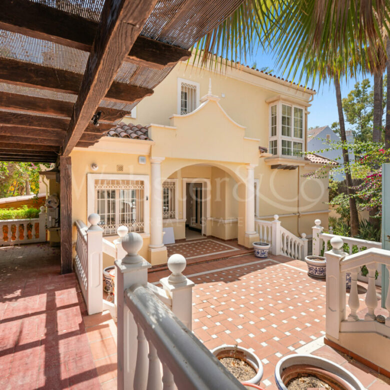 For Sale | Beachside Villa with Renovation Project