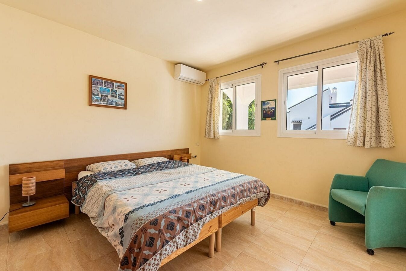 Beachside villa 100 m from the sea with roof terrace and pool Linda Vista Baja San Pedro