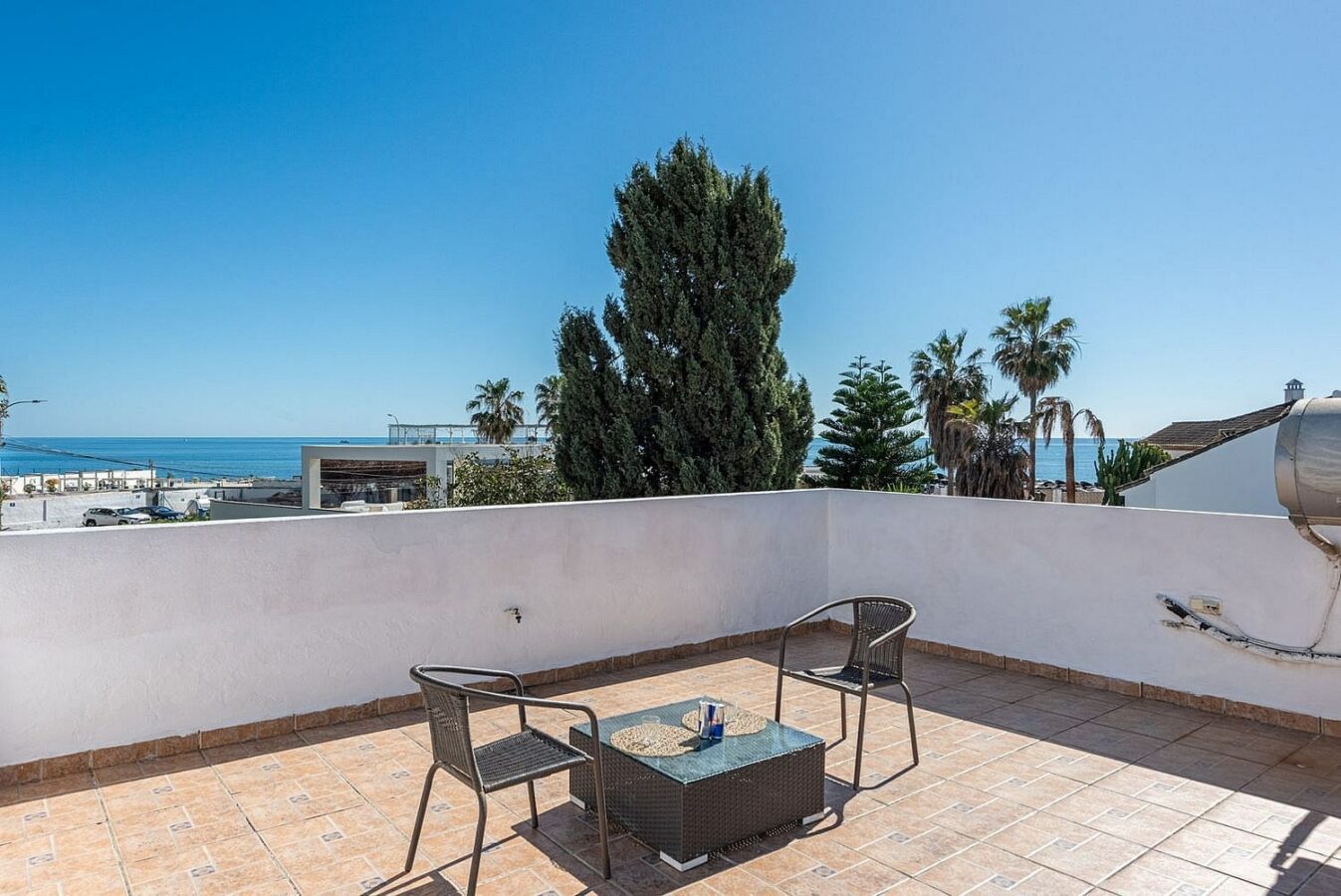 Beachside villa 100 m from the sea with roof terrace and pool Linda Vista Baja San Pedro