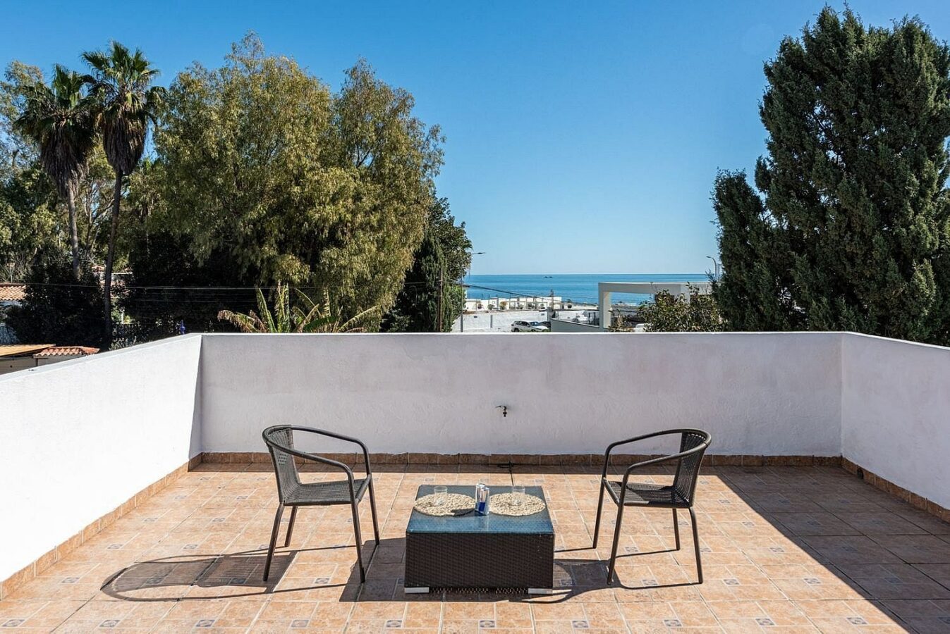 Beachside villa 100 m from the sea with roof terrace and pool Linda Vista Baja San Pedro