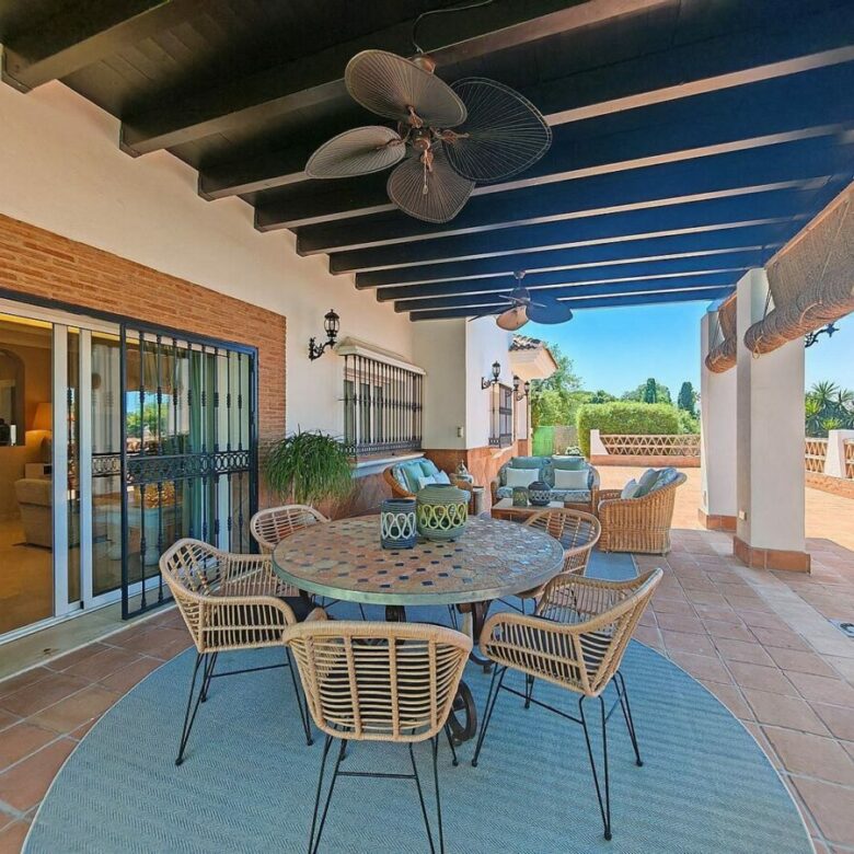 Spacious south-west facing villa with pool steps from the beach in Elviria, Marbella
