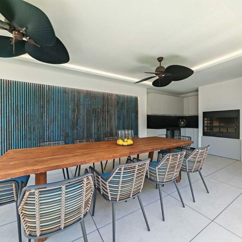 Spacious south-west facing villa with pool steps from the beach in Elviria, Marbella