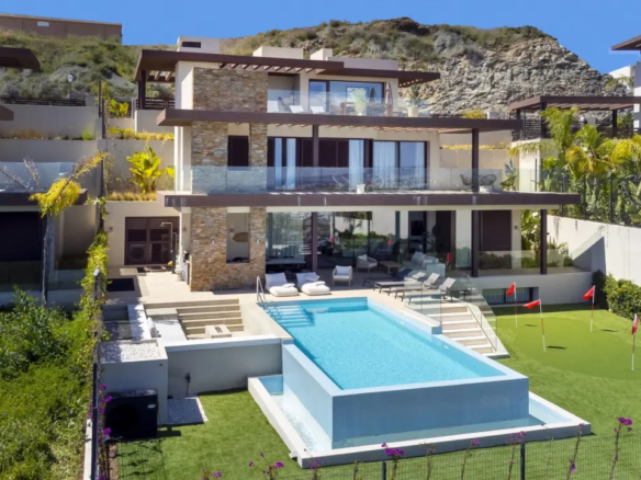 Contemporary Villa, Harmony in Benahavís
