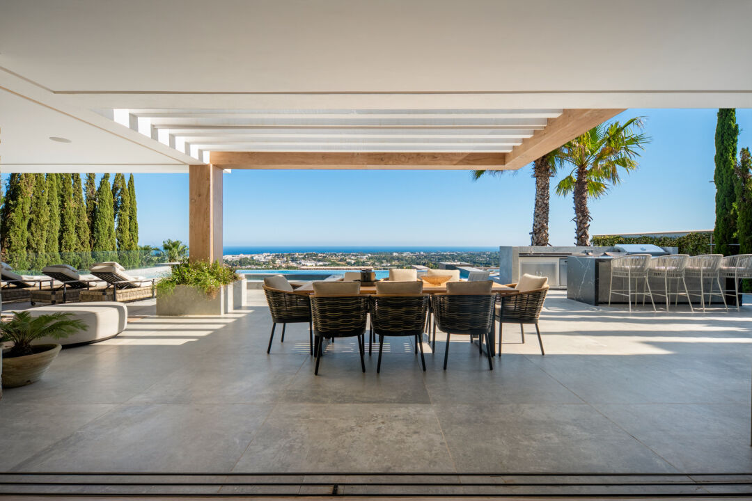 FOR SALE 🇪🇸✨ Villa · El Herrojo · The Hills · La Quinta · Benahavís