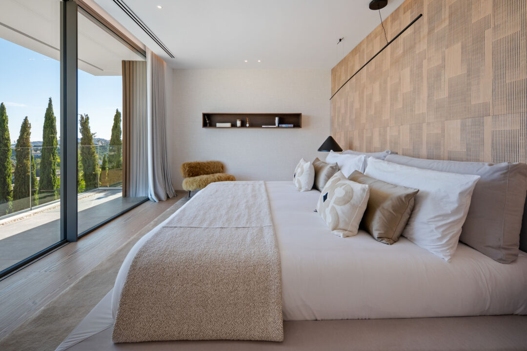 FOR SALE 🇪🇸✨ Villa · El Herrojo · The Hills · La Quinta · Benahavís
