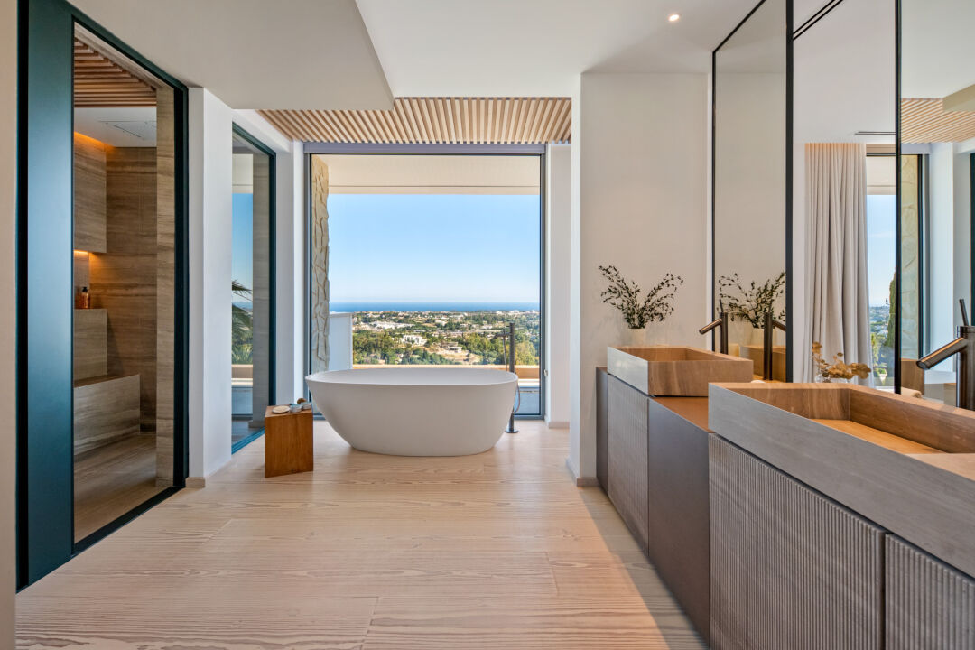 FOR SALE 🇪🇸✨ Villa · El Herrojo · The Hills · La Quinta · Benahavís