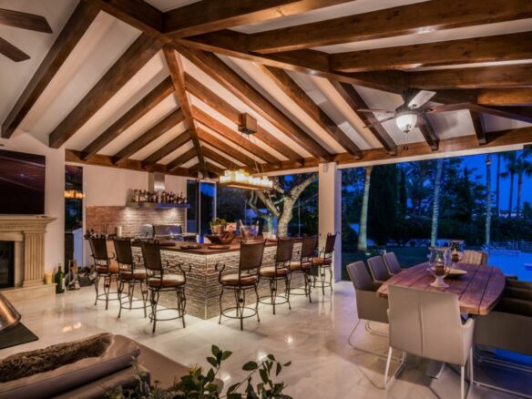 Contemporary Marbella Villa for Sale in La Cerquilla
