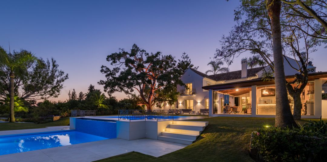 Contemporary Marbella Villa for Sale in La Cerquilla