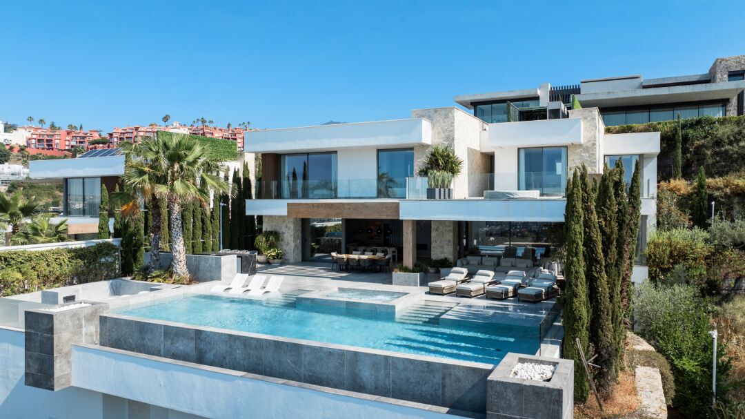 FOR SALE 🇪🇸✨ Villa · El Herrojo · The Hills · La Quinta · Benahavís