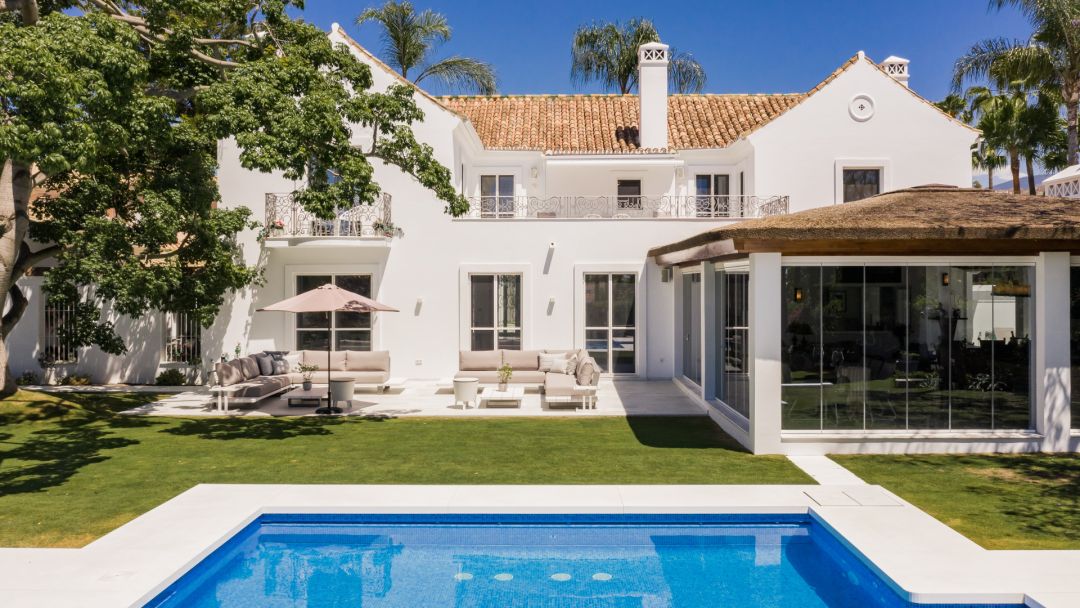 Contemporary Marbella Villa for Sale in La Cerquilla