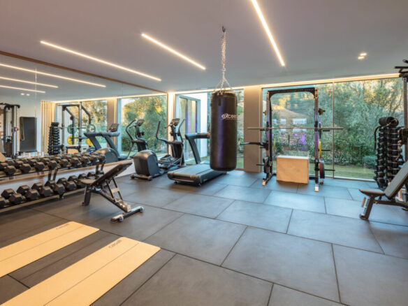 FOR SALE 🇪🇸✨ Villa · El Herrojo · The Hills · La Quinta · Benahavís