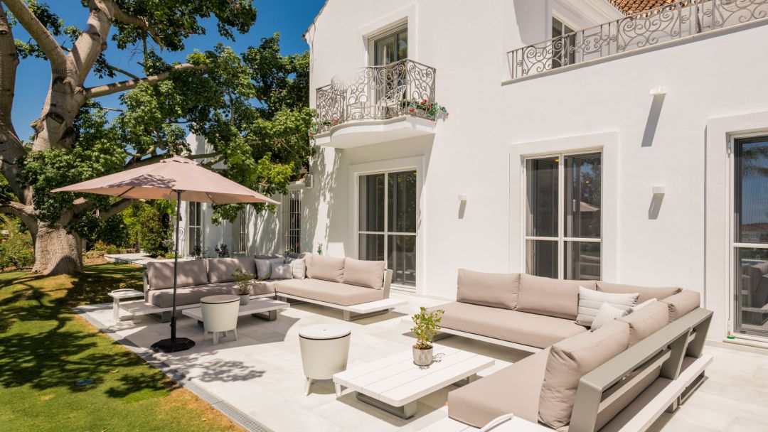 Contemporary Marbella Villa for Sale in La Cerquilla