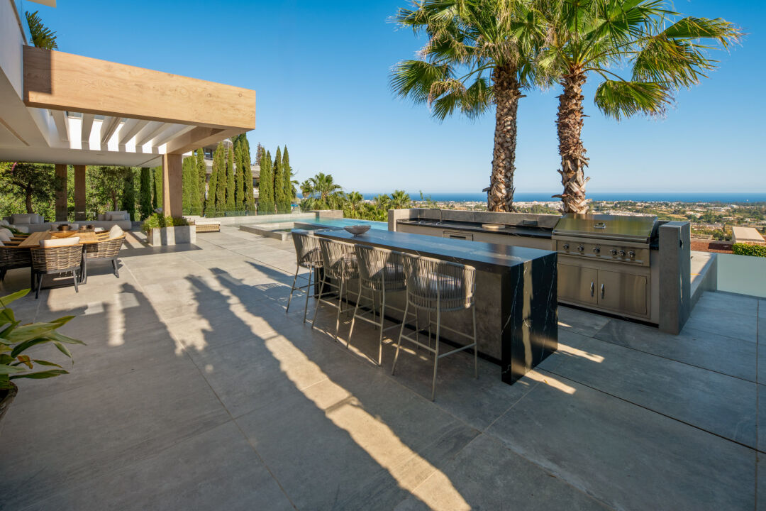 FOR SALE 🇪🇸✨ Villa · El Herrojo · The Hills · La Quinta · Benahavís