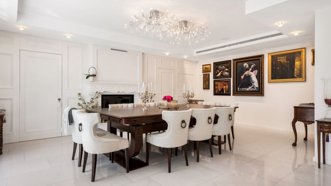 Contemporary Marbella Villa for Sale in La Cerquilla