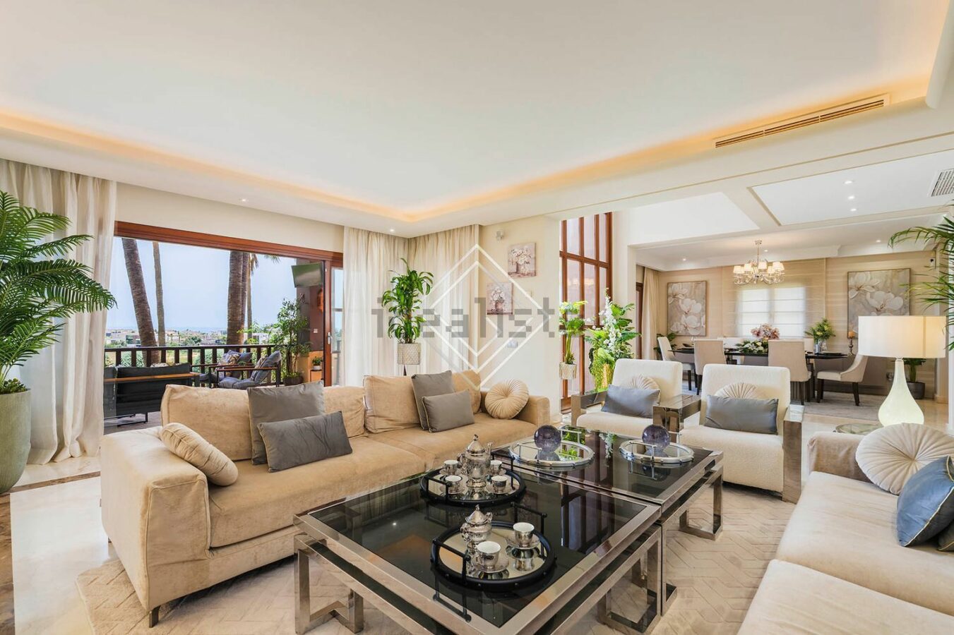FOR SALE 🏡 Frontline Villa with Panoramic Sea Views – Capellanía Hill Club, Golden Mile, Marbella