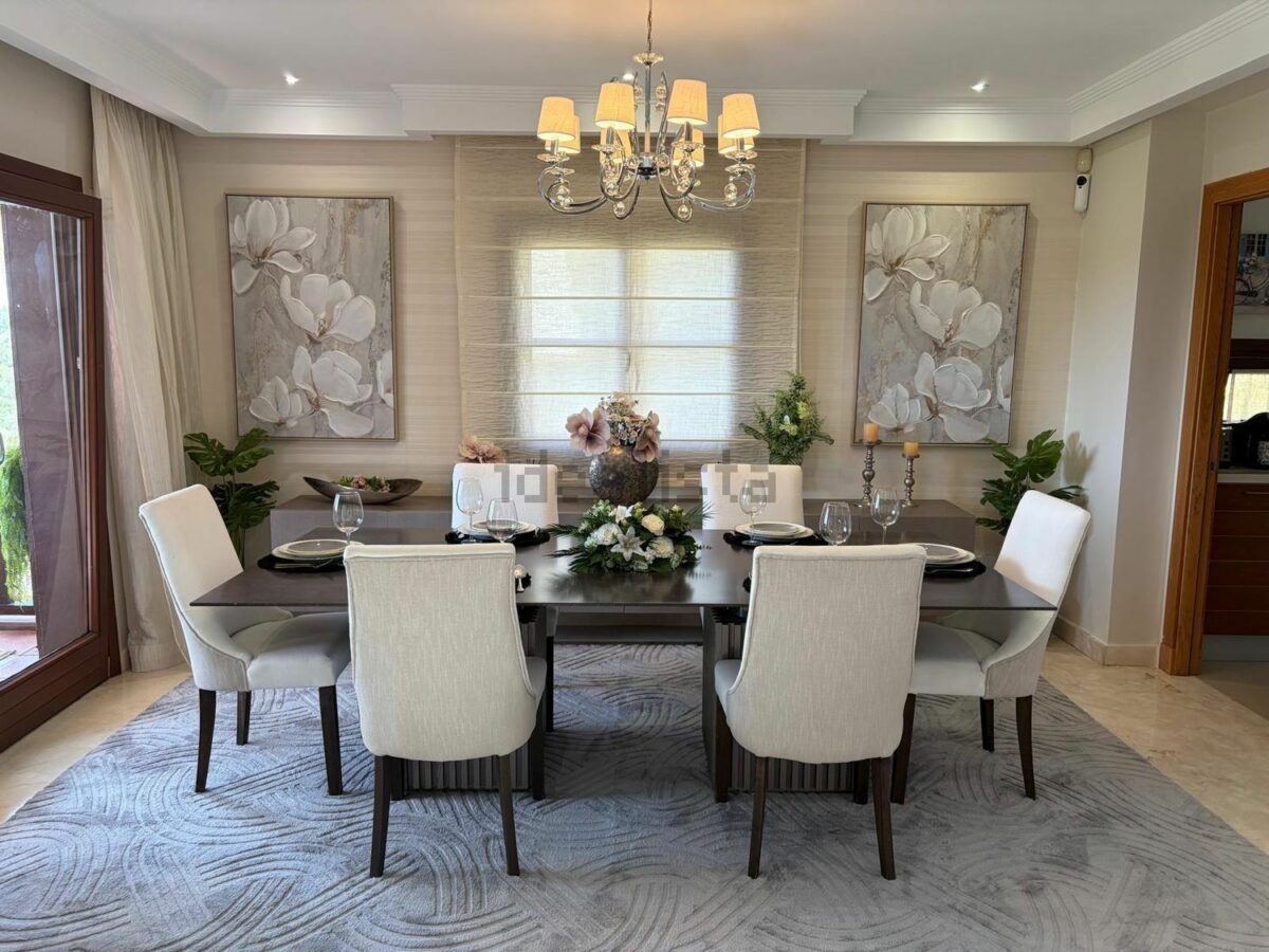 FOR SALE 🏡 Frontline Villa with Panoramic Sea Views – Capellanía Hill Club, Golden Mile, Marbella