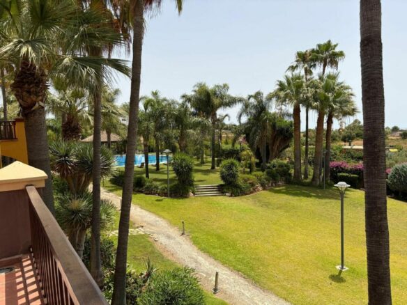 FOR SALE 🏡 Frontline Villa with Panoramic Sea Views – Capellanía Hill Club, Golden Mile, Marbella