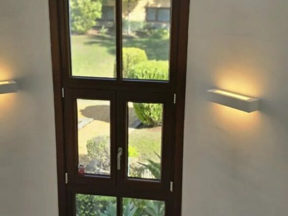 FOR SALE 🏡 Recently Refurbished Villa with Sea Views – Capellanía Hill Club, Golden Mile, Marbella