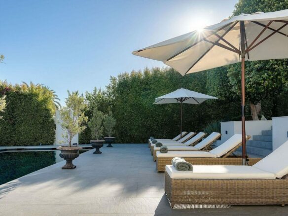 Classic villa with pool and mountain views Sierra Blanca Marbella