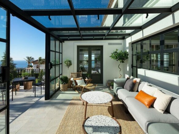 Classic villa with pool and mountain views Sierra Blanca Marbella