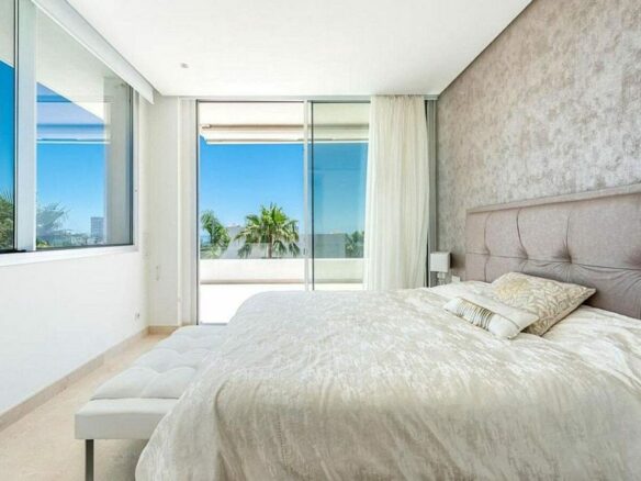 Contemporary villa with sea views and pool in a gated community, Rio Real, Marbella