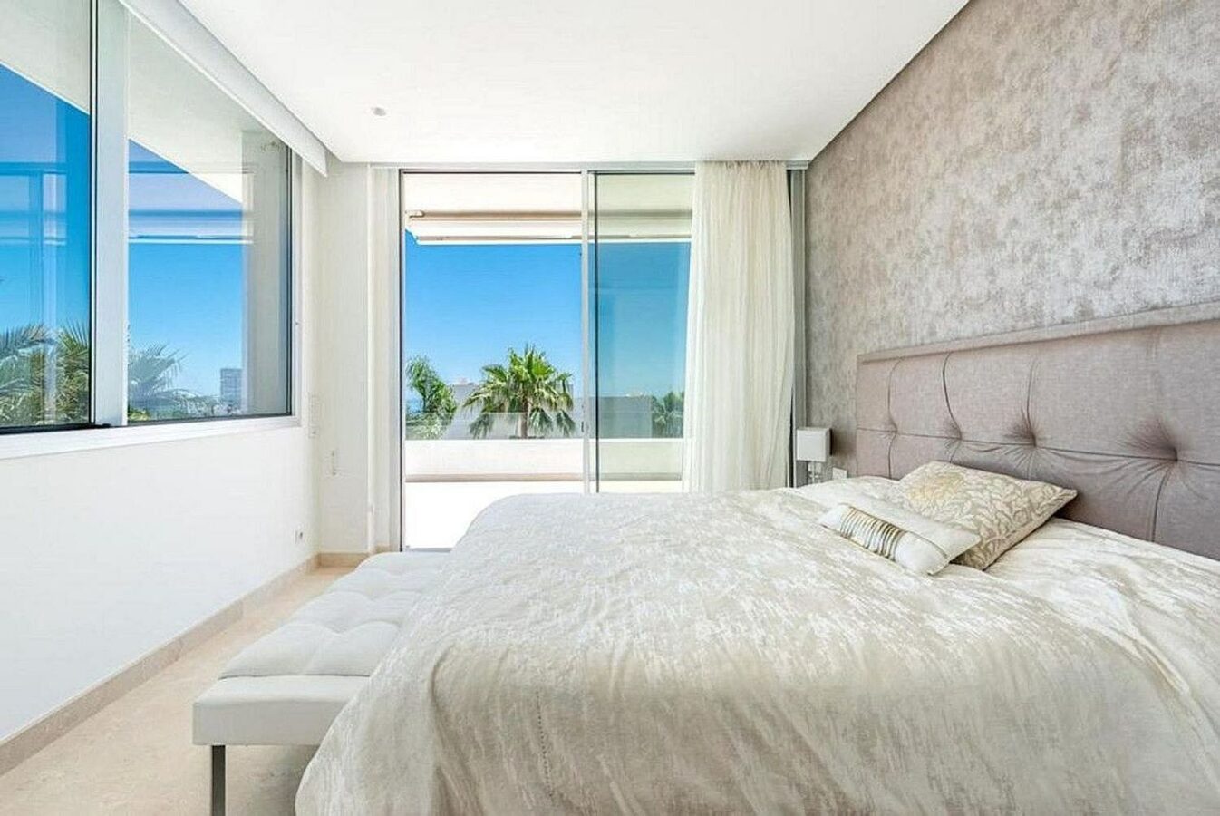 Contemporary villa with sea views and pool in a gated community, Rio Real, Marbella