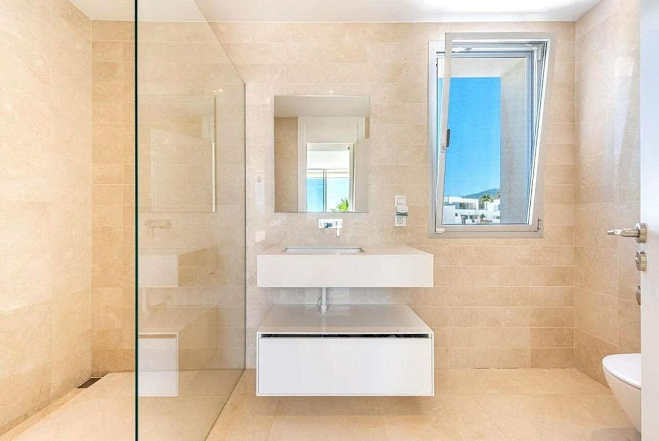 Contemporary villa with sea views and pool in a gated community, Rio Real, Marbella