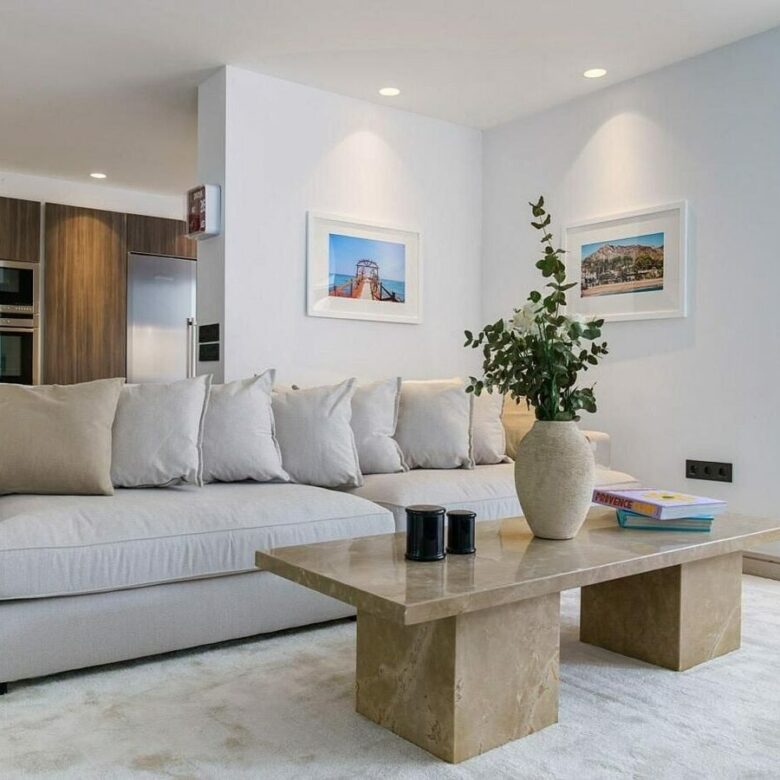 Contemporary villa with pool and guest house in Aloha, Nueva Andalucia, Marbella