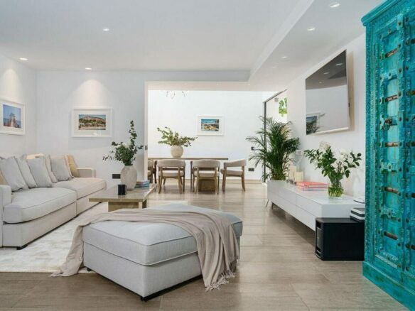 Contemporary villa with pool and guest house in Aloha, Nueva Andalucia, Marbella