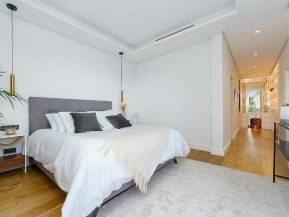 Contemporary villa with pool and guest house in Aloha, Nueva Andalucia, Marbella