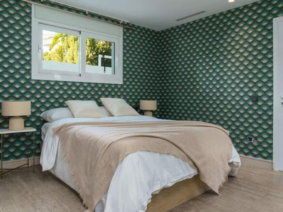 Contemporary villa with pool and guest house in Aloha, Nueva Andalucia, Marbella