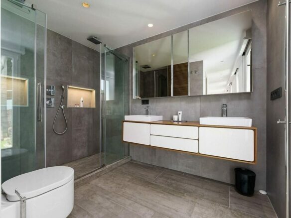 Contemporary villa with pool and guest house in Aloha, Nueva Andalucia, Marbella