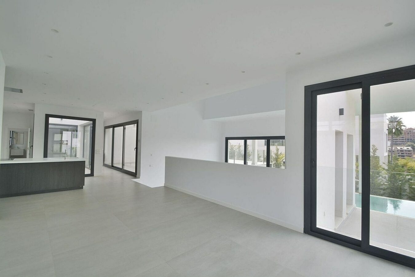Contemporary villa with pool near Santa Maria Golf in Elviria, Marbella