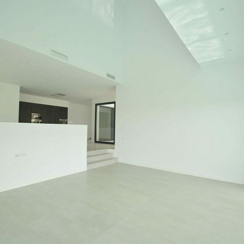 Contemporary villa with pool near Santa Maria Golf in Elviria, Marbella