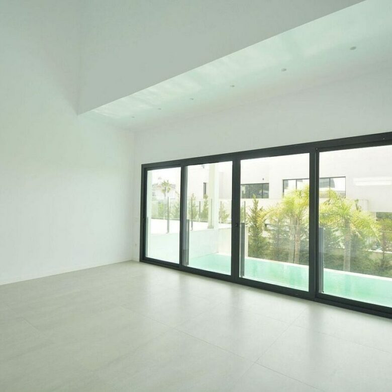 Contemporary villa with pool near Santa Maria Golf in Elviria, Marbella