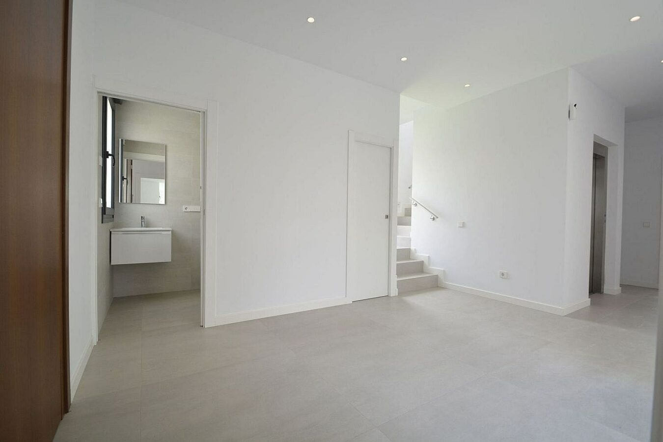 Contemporary villa with pool near Santa Maria Golf in Elviria, Marbella