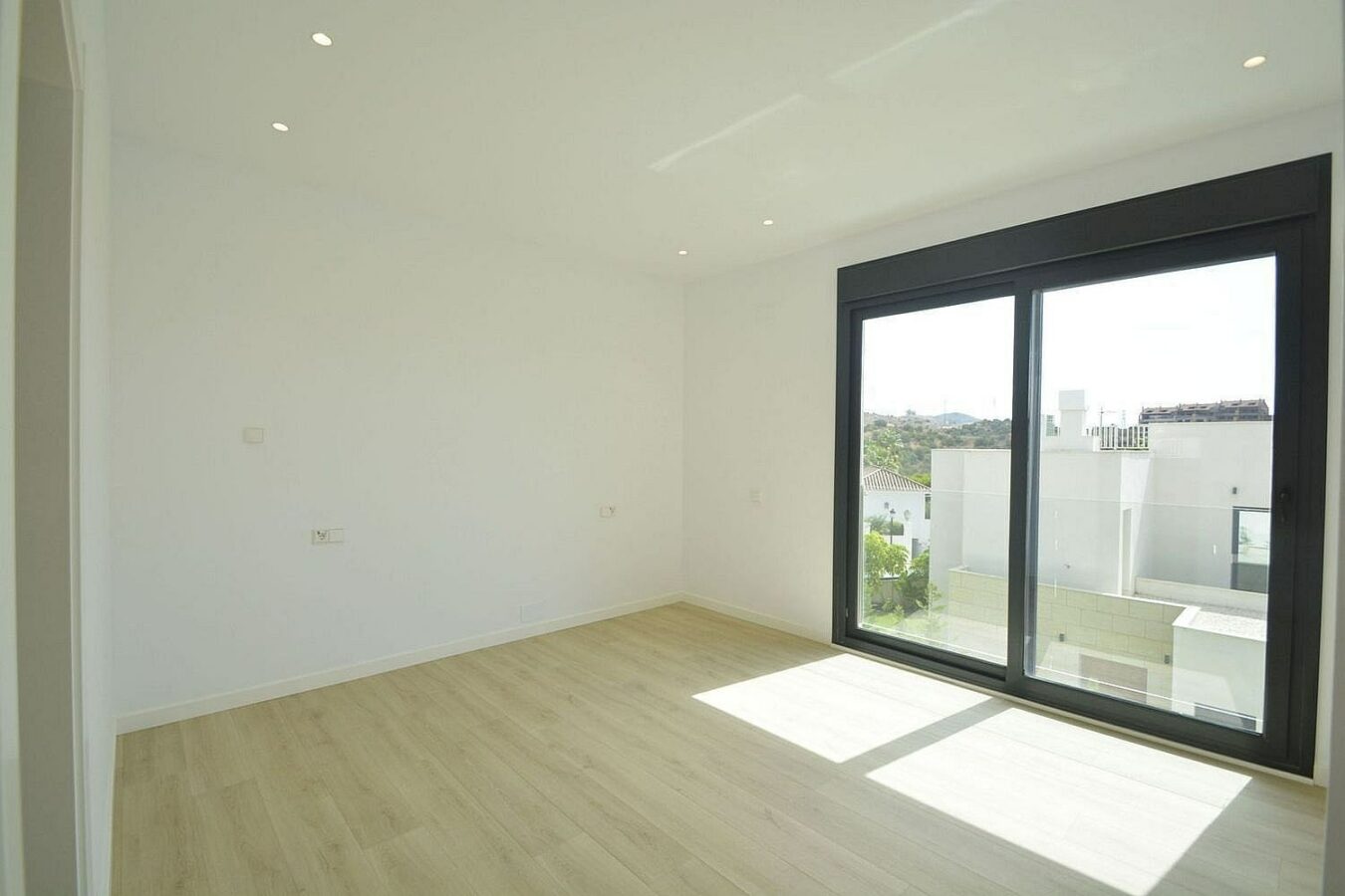 Contemporary villa with pool near Santa Maria Golf in Elviria, Marbella