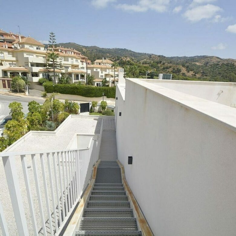 Contemporary villa with pool near Santa Maria Golf in Elviria, Marbella