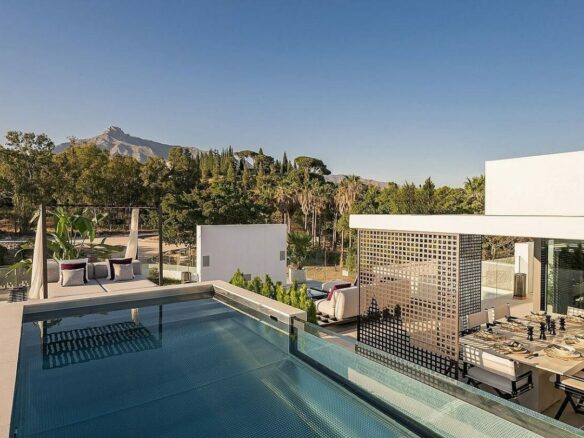 Contemporary villa in gated community Golden Mile Marbella