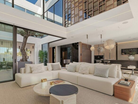 Contemporary villa in gated community Golden Mile Marbella