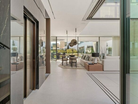 Contemporary villa in gated community Golden Mile Marbella