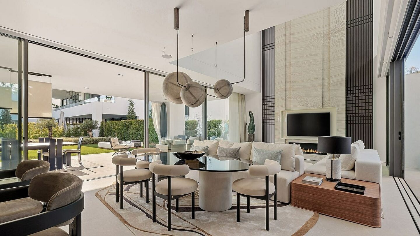Contemporary villa in gated community Golden Mile Marbella