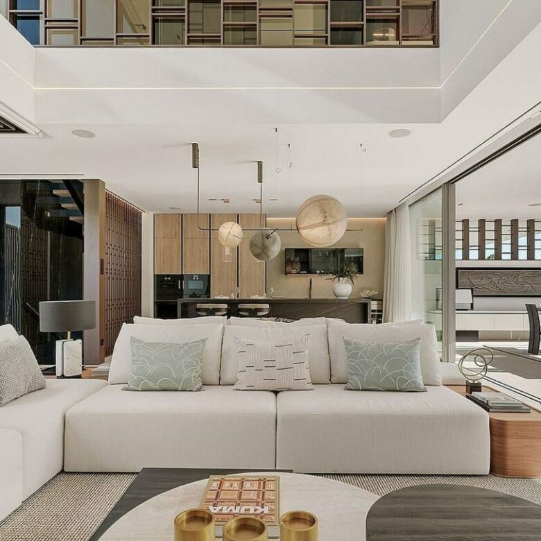 Contemporary villa in gated community Golden Mile Marbella