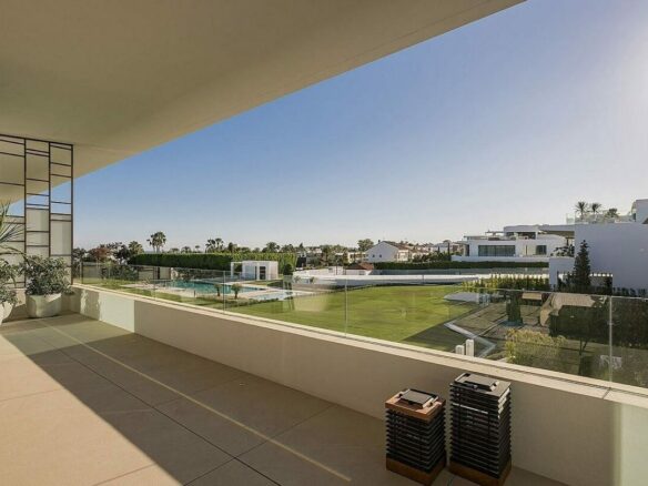 Contemporary villa in gated community Golden Mile Marbella