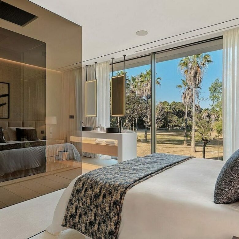 Contemporary villa in gated community Golden Mile Marbella