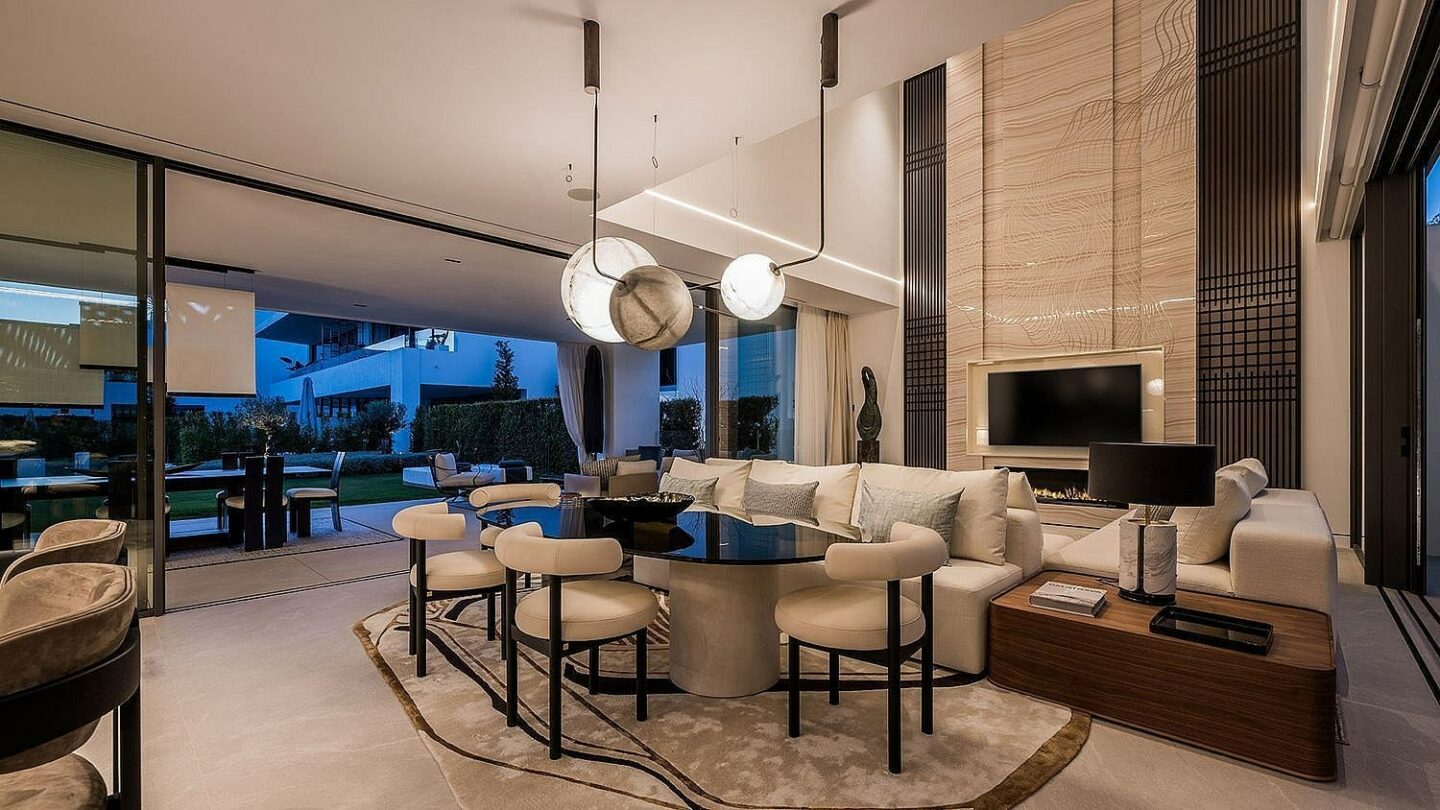 Contemporary villa in gated community Golden Mile Marbella