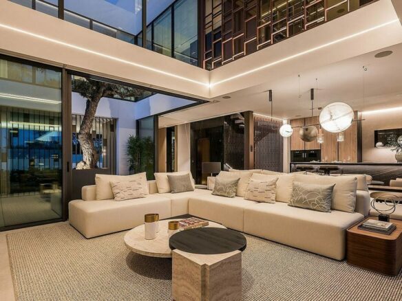 Contemporary villa in gated community Golden Mile Marbella