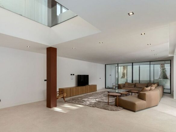 Contemporary villa for sale Los Flamingos Golf Benahavis