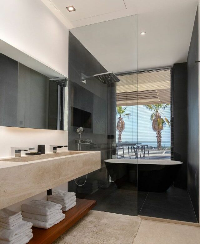 Contemporary villa for sale Los Flamingos Golf Benahavis